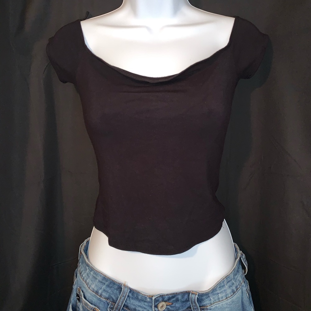 Garage Black off the shoulder Crop Top
